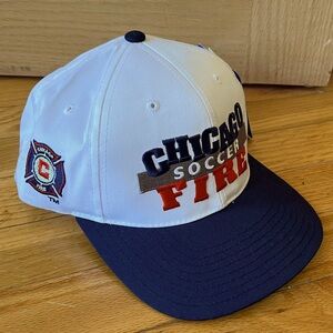 Deadstock VTG Chicago Fire Snapback Y2K MLS Soccer NOS NWT New Rare Colorblock